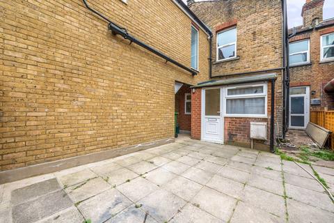 undefined, Stanley Road, Teddington, TW11