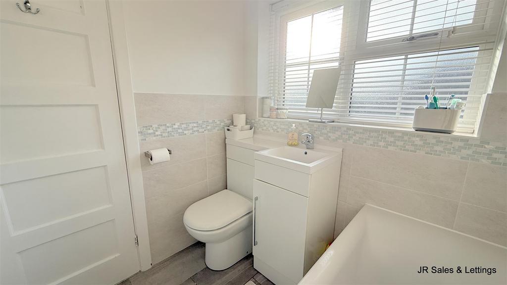 Bathroom angle 2