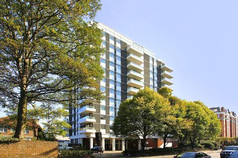 3 bedroom flat for sale, Grove End Road, St John's Wood, London, NW8