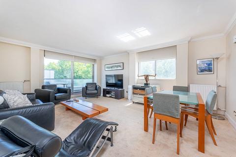 3 bedroom flat for sale, Grove End Road, St John's Wood, London, NW8