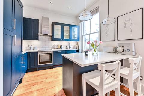 2 bedroom flat for sale, Caversham Road, Kentish Town, London, NW5
