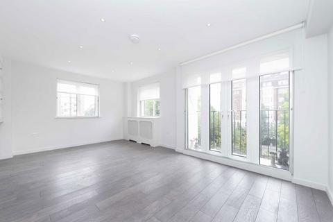3 bedroom flat to rent, Wellington Road, London NW8