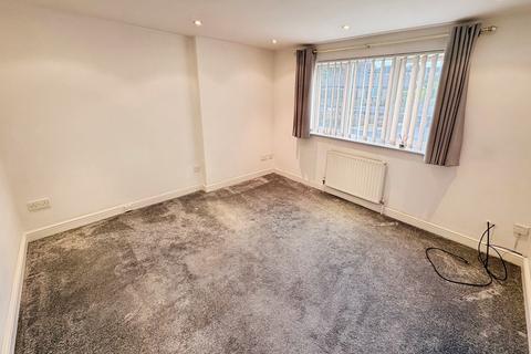undefined, Huddersfield Road, Holmfirth HD9