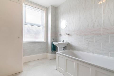 undefined, Sunny Grove, Morley LS27