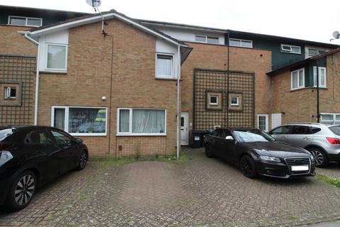 undefined, A Room in Bradwell Common Boulevard, Bradwell Common