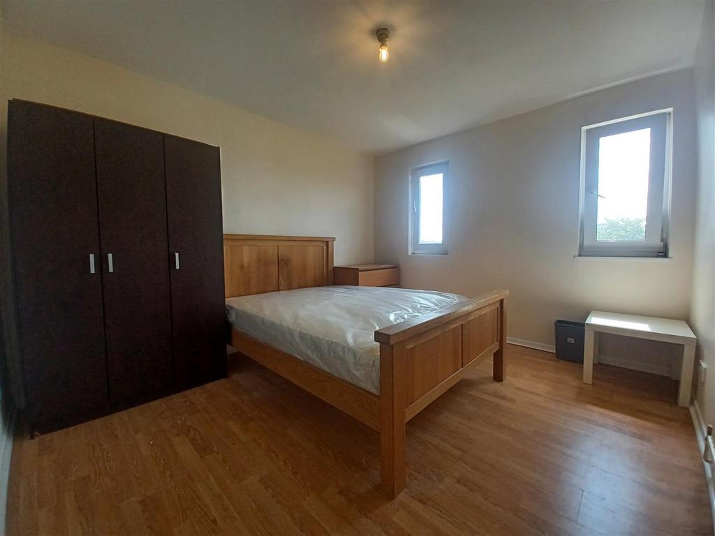 Bedroom.jpg