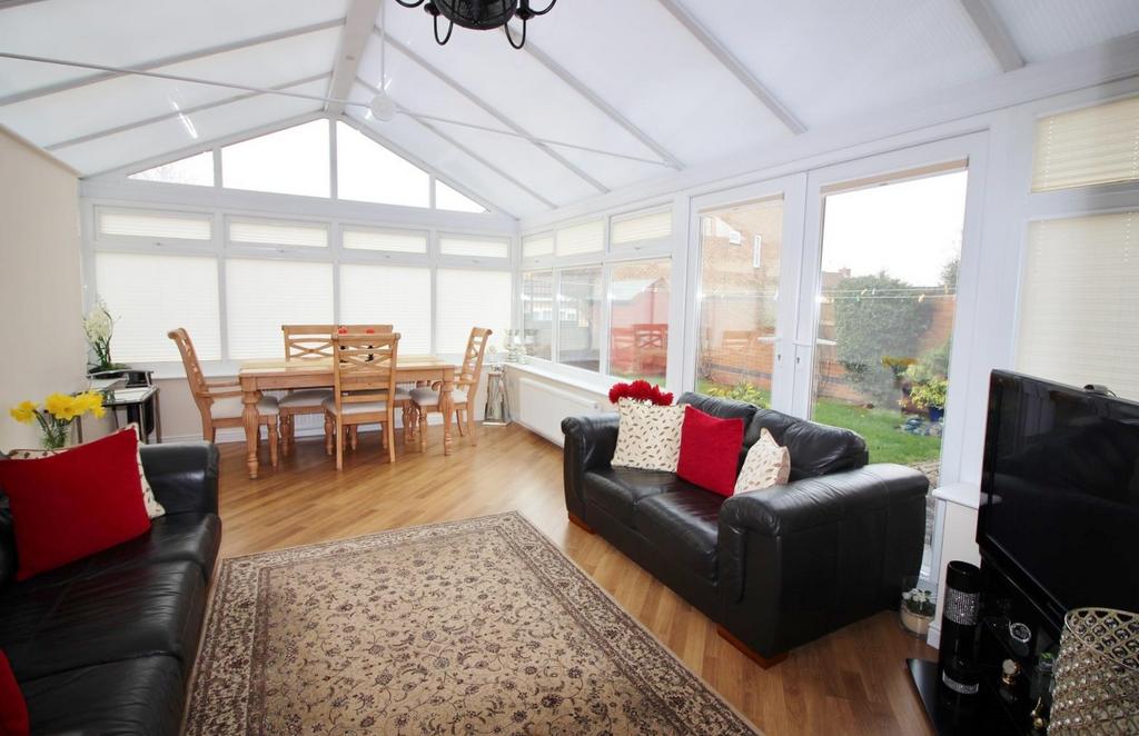 6 - Conservatory.jpg