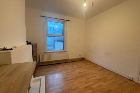 undefined, 80 Endwell Road, Brockley, SE4