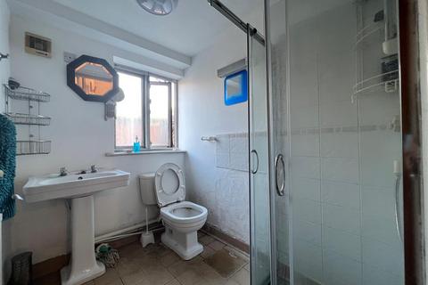 undefined, A Room in Church Green Road, Bletchley, Milton Keynes