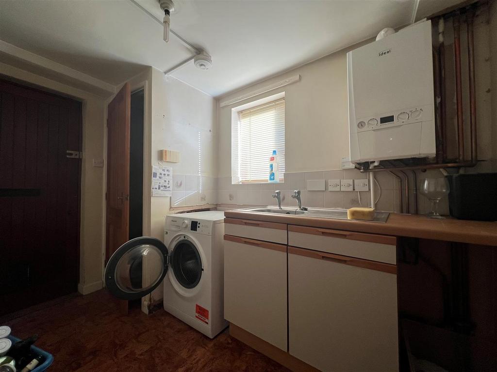 Utility room.jpg