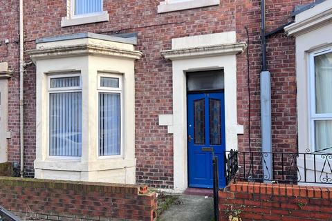 3 bedroom terraced house to rent, Dilston Road, Newcastle upon Tyne NE4