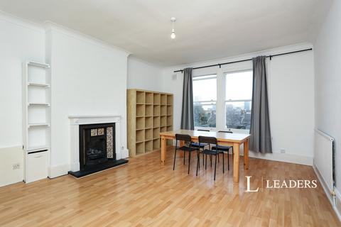 2 bedroom flat to rent, Tyrwhitt Road, SE4