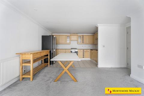 2 bedroom apartment for sale, Village Road, Enfield
