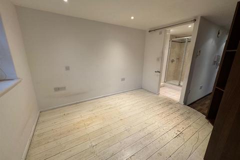 undefined, Caroline Place, Bulkington