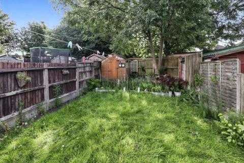 undefined, New Malden, London, KT3