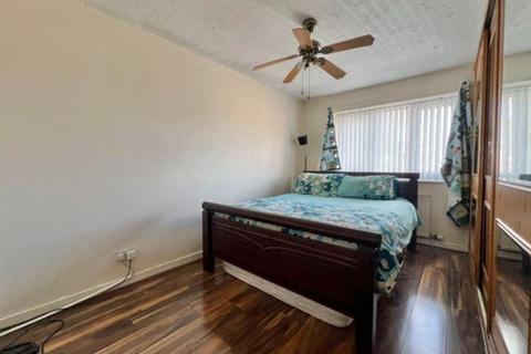 undefined, New Malden, London, KT3