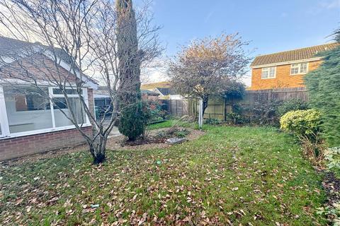 undefined, Fairisle Close, Hailsham