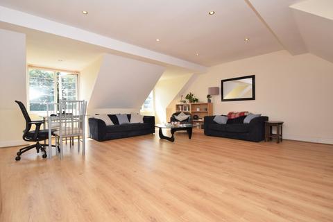 undefined, Imperial Drive, Harrow HA2