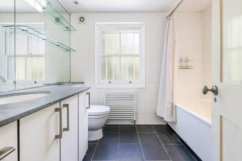 undefined, Raynham Road, Hammersmith W6