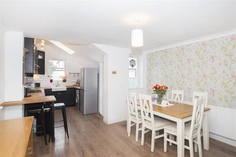 undefined, Albert Road, Addlestone KT15