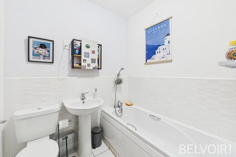 2 bedroom flat for sale, Marsh House, Stafford, ST16