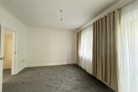 2 bedroom flat to rent, Petal Court, 1A St Martins Avenue, Upton Park, E6 3DU, UK