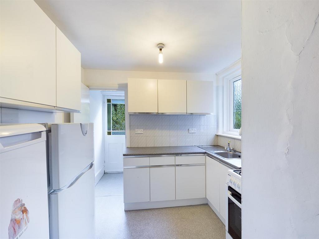 CAM00159 P1-PR0161-STILL07.jpg