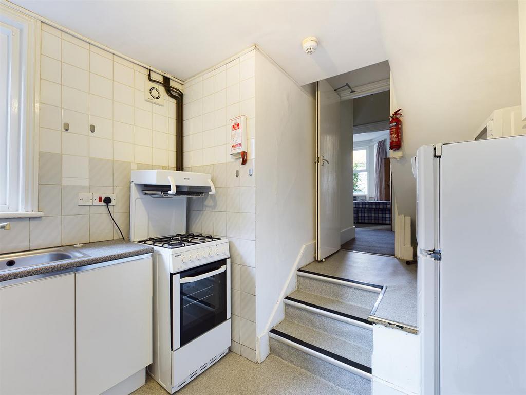 CAM00159 P1-PR0161-STILL04.jpg