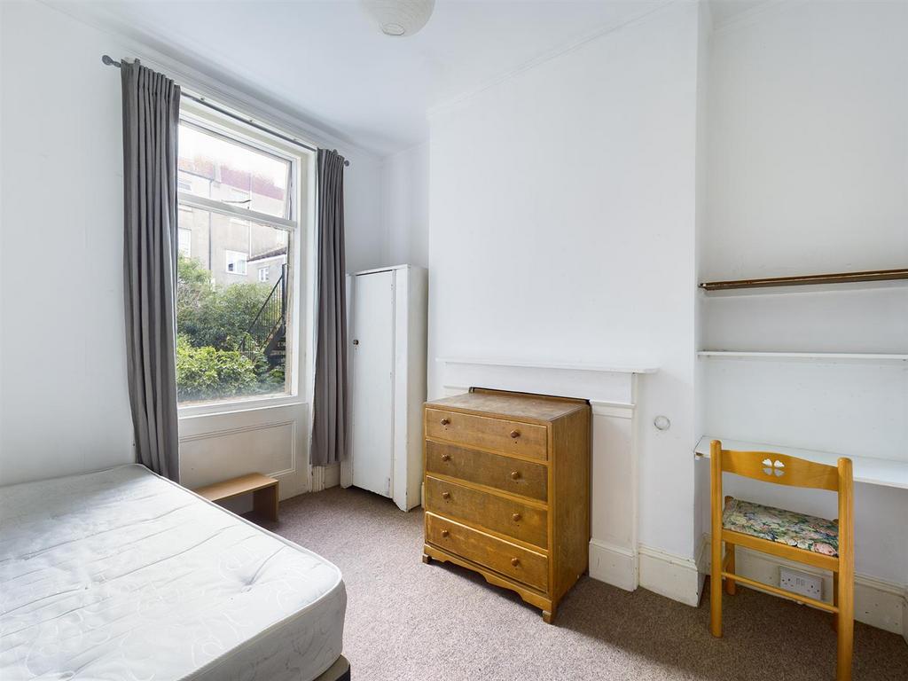 CAM00159 P1-PR0161-STILL03.jpg