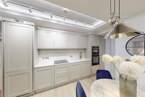 2 bedroom flat for sale, PRINCES COURT, BROMPTON ROAD, London, SW3