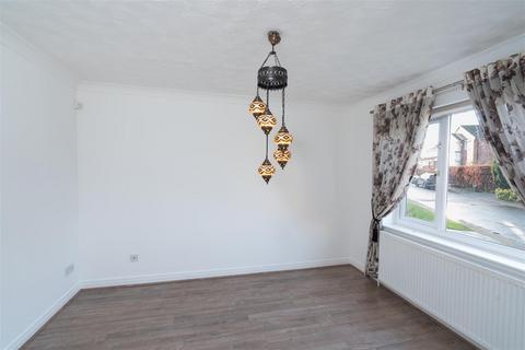 undefined, Plane Tree Avenue, Leeds LS17