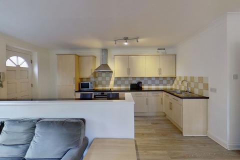 2 bedroom flat to rent, Mile End Road, E3 4LH