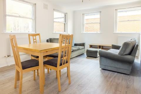2 bedroom flat to rent, Mile End Road, E3 4LH