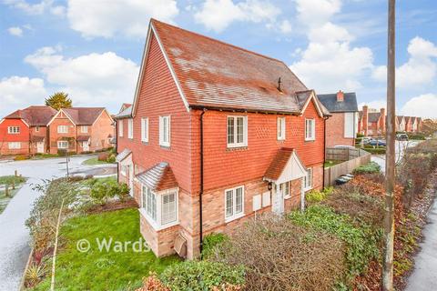 Tompsett Close, Boughton Monchelsea, Maidstone, Kent