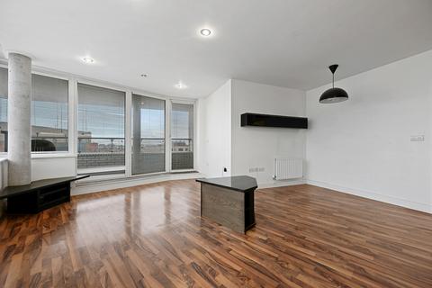2 bedroom flat for sale, Hillside, London, NW10 8