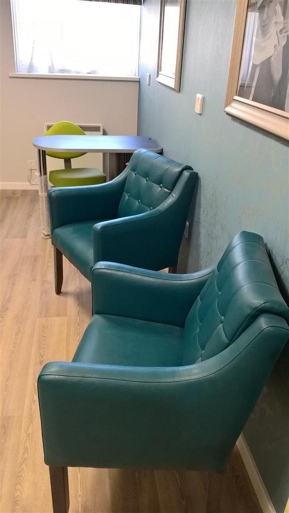 Treatment room 2.jpg