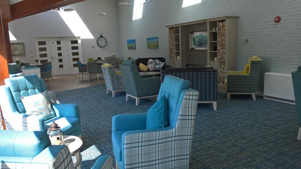 Lounge.jpg
