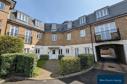 undefined, Elizabeth Gardens, Isleworth, TW7