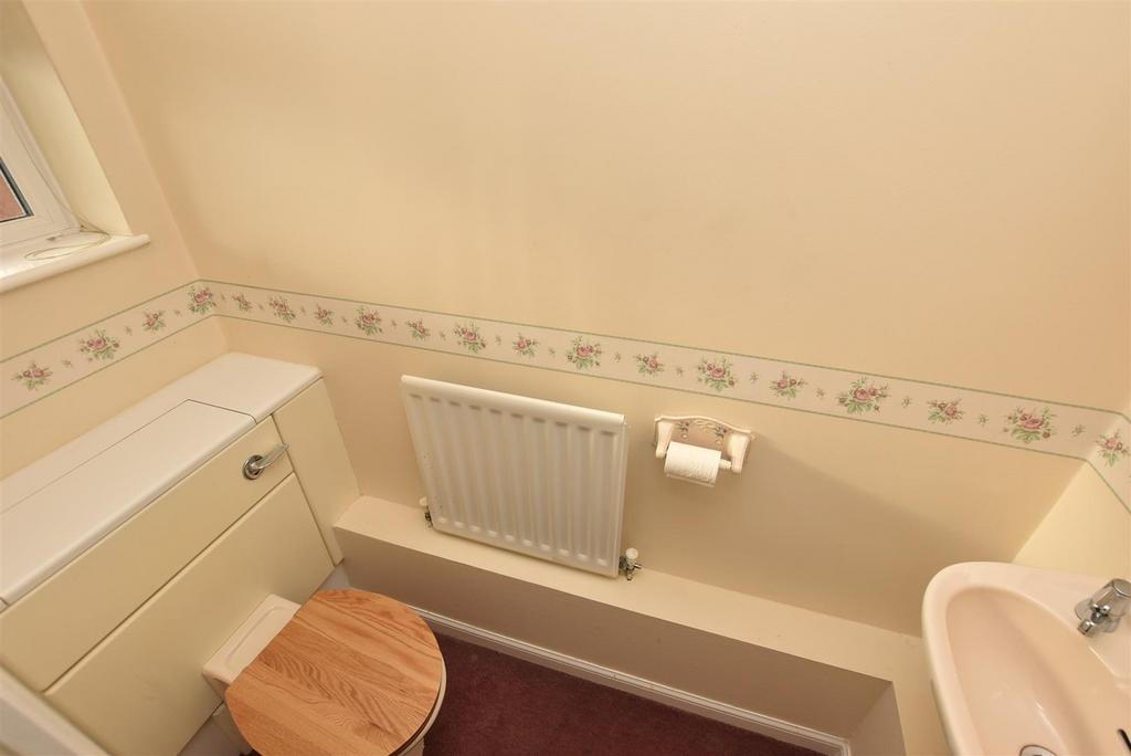 Cloakroom/WC