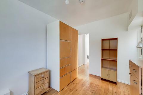 Property to rent, Tithe Farm Avenue, Harrow, HA2