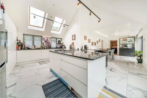 6 bedroom detached house for sale, The Oaks, Hertfordshire WD19