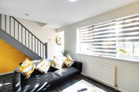 1 bedroom townhouse to rent, Welshside, London NW9
