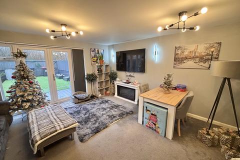 3 bedroom terraced house for sale, Hawthorn Drive, Thornton FY5