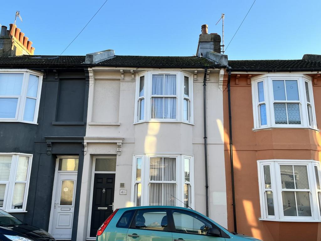 4 Bed Terraced
