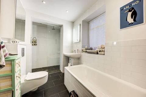 undefined, Malvern Road, Maida Hill, London, NW6