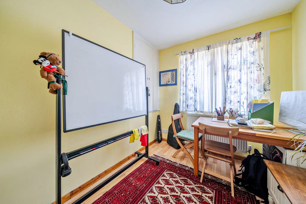 1386550-8-692ed32...