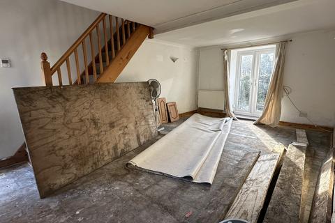 2 bedroom end of terrace house for sale, Heol Twrch, Lower Cwmtwrch, Powys.