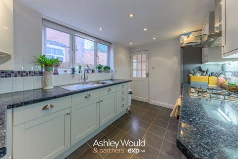 2 bedroom terraced house for sale, Beechwood Road, Birmingham B14