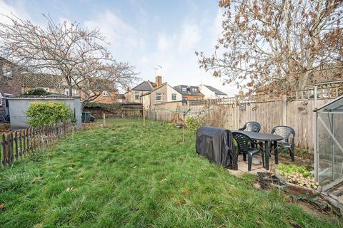 Roman Road, Muswell Hill, London, N10