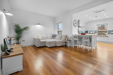 2 bedroom flat for sale, Flat 2, 47 Birmingham Road, Bromsgrove B61 0DR